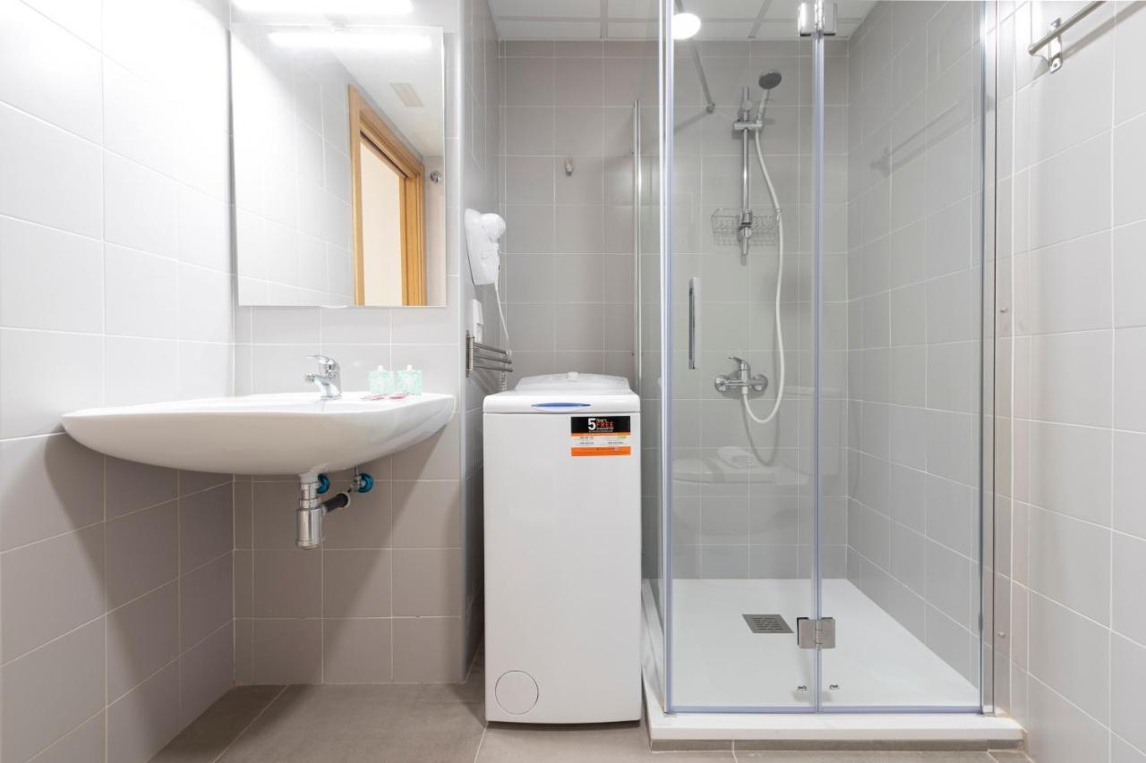 Ferienwohnung Dobo Madrid Anr1 Exterior foto