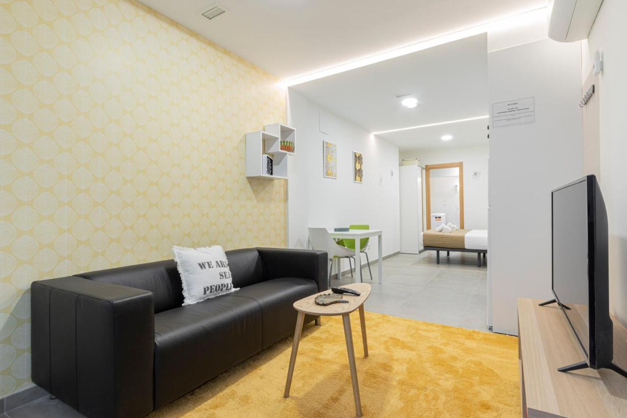 Ferienwohnung Dobo Madrid Anr1 Exterior foto